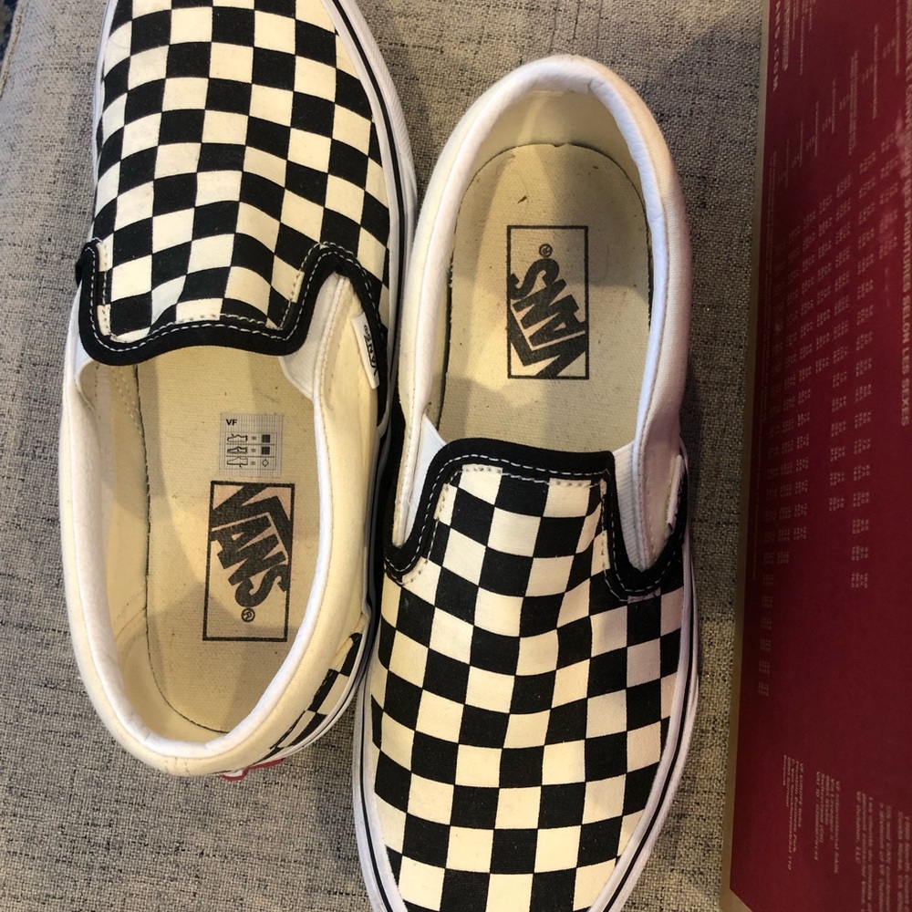 Mens checkerboard vans. Worn once! In original box!